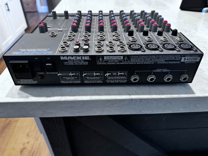 配信機器・PA機器・レコーディング機器 MACKIE MICRO SERIES 1202 VLZ Mackie Micro Series 1202 12-Channel Mic / Line Mixer | Reverb