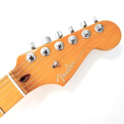 Fender Stratocaster American Deluxe V Neck 2011 Sunburst image 2