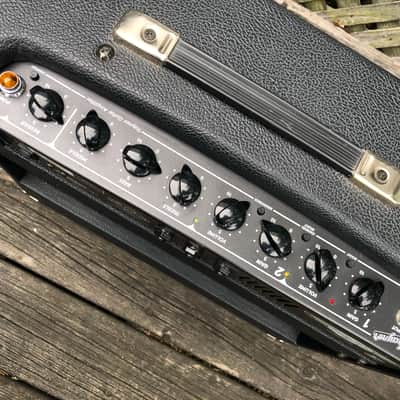 TRAYNOR YCV20 Custom Valve 15-Watt Amplifier + accessories image 2