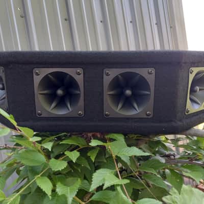 PA TOPS TWEETER ENCLOSURES 6 DRIVERS PER ENCLOSURES/ TWO ENCLOSURES FOR THIS PRICE PMR SPEAKERS image 2