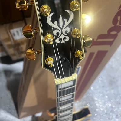 Ibanez Artcore Expressionist AM93QM Semi-hollow Electric Guitar - Antique Yellow Sunburst image 4