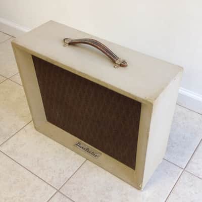 Vintage 1960's Danelectro Corporal 132 Amp image 2