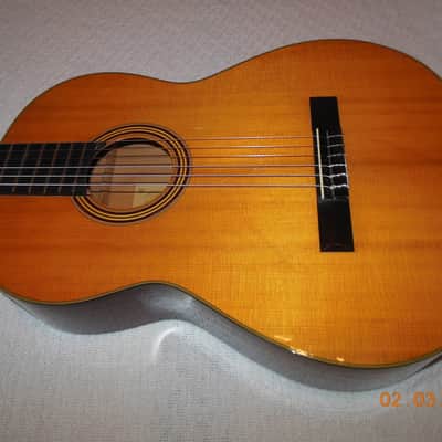 Yamaha G50 Vintage Classical Guitar 1967-69 Anitique Natural image 7