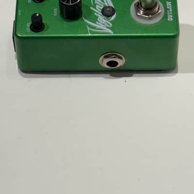 Outlaw Effects Vigilante Chorus 2015 - Green image 3