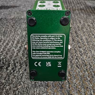 Electro-Harmonix Bass Big Muff Pi 2 Dual Op-Amp Fuzz 2026 - Green / White image 5