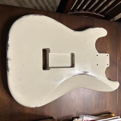 MJT Nitro Relic Stratocaster Body vintage style SSS - Antique White image 2