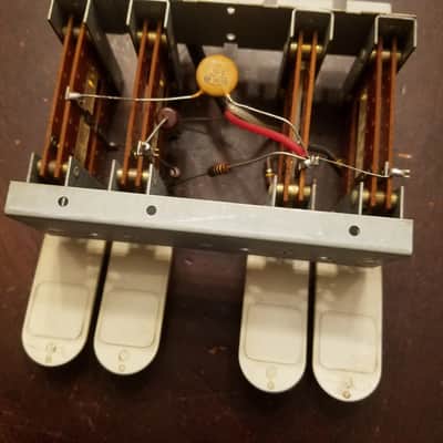 Hammond L-100 Series organ vibrato reverb, brilliance silent switches 1964-1965 image 5