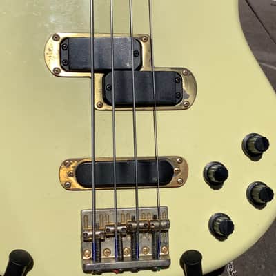 Yamaha BB3000A 1986 Cream White Active MIJ Bass Guitar image 5