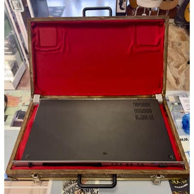 KORG TR T-RACK - EXPANDER CON CUSTODIA image 3