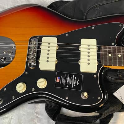 NEW! Fender American Professional Classic Jazzmaster - 3-Color Sunburst - 7.9lbs - Authorized Dealer - G05773 image 3