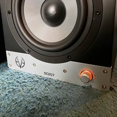 Eve Audio SC207 7" Active Studio Monitor - PAIR image 3