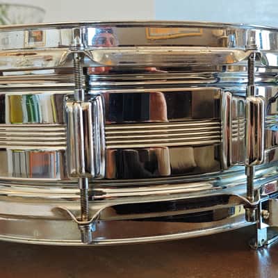 Rogers "5-Line" Dyna-Sonic 5x14" Brass Snare Drum 1966–1967 - Chrome image 2