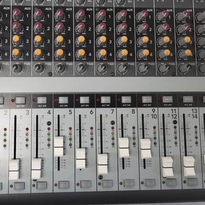 Mackie Onyx 1620 16-Channel Analog Mixer 2003 - 2009 - Black image 5