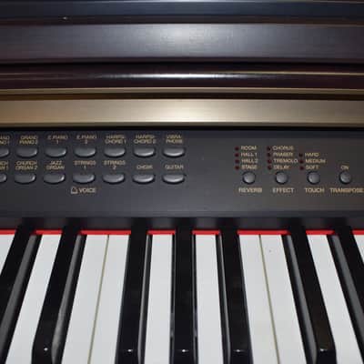Yamaha YDP-223 88-Key Digital Piano image 5