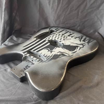 MH Customs OUTLAW SKULL V1 2026 - NITROCELLULOUS GLOSS image 7