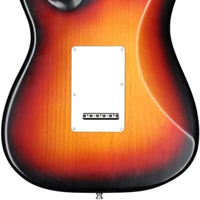 Fender American Ultra Luxe Vintage '50s Stratocaster Electric Guitar. Maple Fingerboard, 3-Color Sunburst image 3