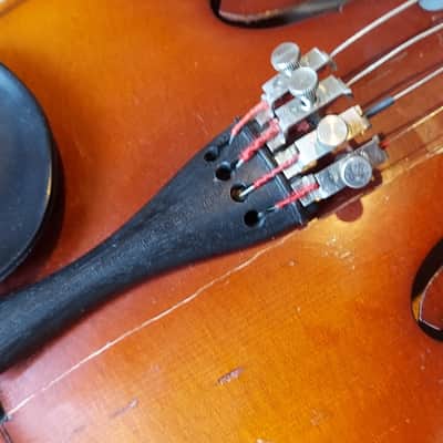 Suzuki Model 220 (1/8 Size) violin, Japan 1975, Reglue/Repair Needed image 8