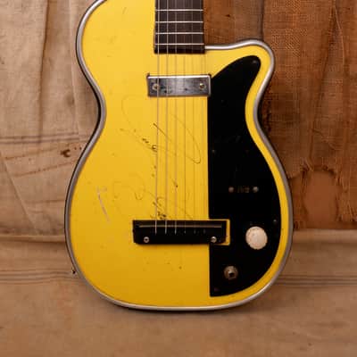 Harmony Silvertone Stratotone Newport 1950's Yellow image 2