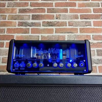 HUGHES & KETTNER - DELUXE 20 + HOUSSE image 1