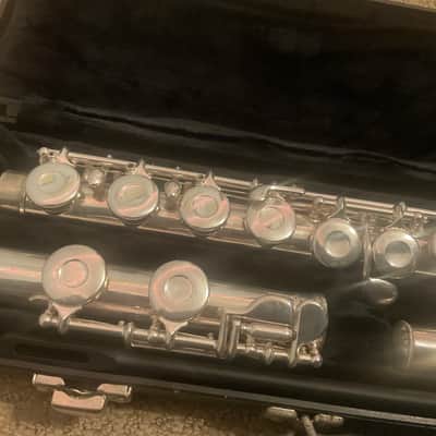 Gemeinhardt  2SP Flute  - Clean, All New Pads image 2