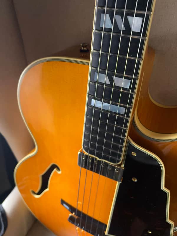 D'Angelico New Yorker NYL-4 18" Archtop image 1