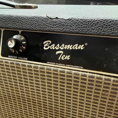 Fender Bassman Ten 2-Channel 70-Watt 4x10