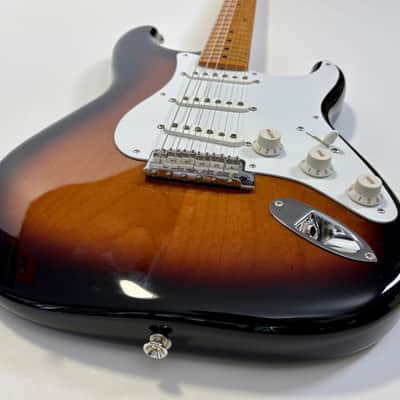 Fender Stratocaster '50s Vintera II 2023 Sunburst image 5