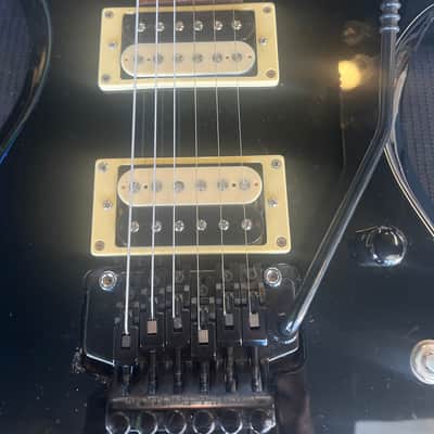B.C. Rich 700-JE Beast 2005 - Black image 3