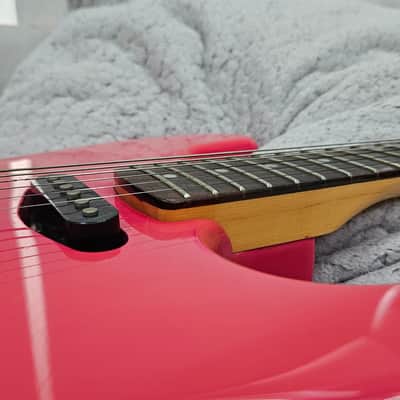 Fender Squier Stratocaster 1989 - Hot pink image 12