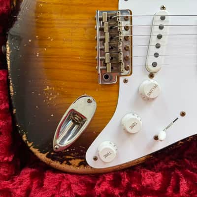 Fender Custom Shop 70th Anniversary 1954 Stratocaster Super Heavy Relic Limited-Edition 2024 - Nitrocellulose Lacquer image 8