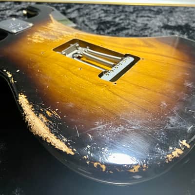 Fender Custom Shop 70th Anniversary 1954 Stratocaster Heavy Relic Limited Edition 2024 - Wide fade 2-color sunburst image 9