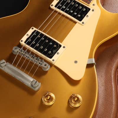 Gibson USA Les Paul Classic, 1999, Bullion Gold [9 2421] (07/31) image 11