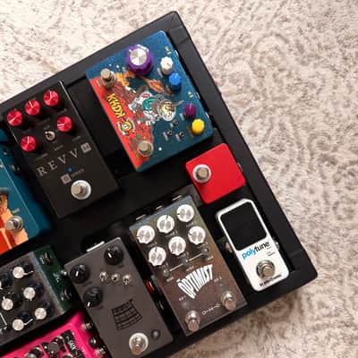 Bolt Custom Pedalboard - Black Tolex | Handmade image 11