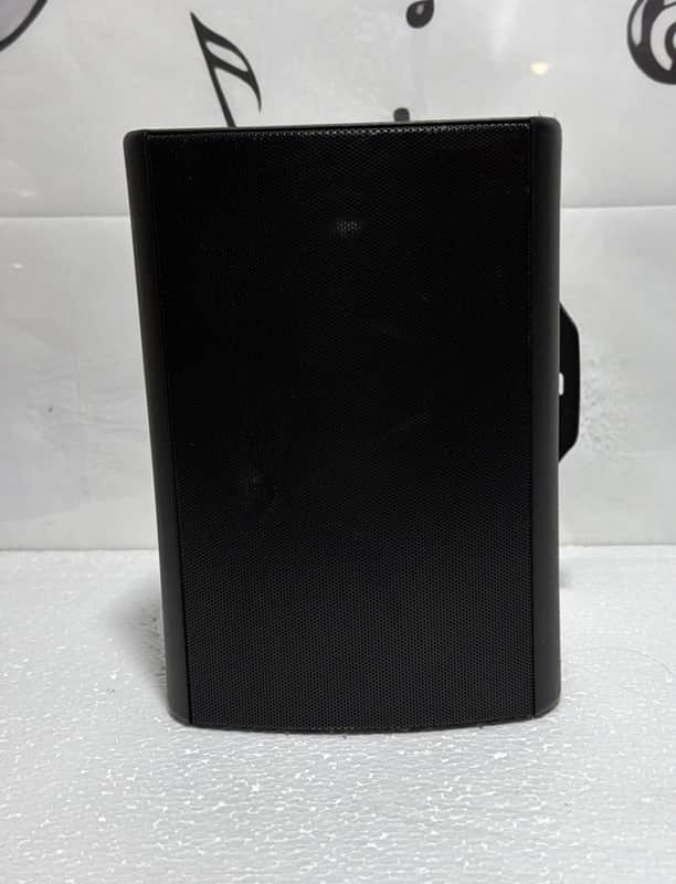 SpeakerCraft OE5 One. One  Outdoor Audiophile Quality Speaker With Mount. image 1