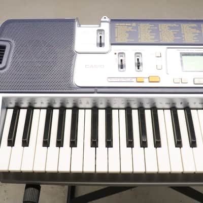 Casio Key Lighting Keyboard LK-110 with Stand image 3