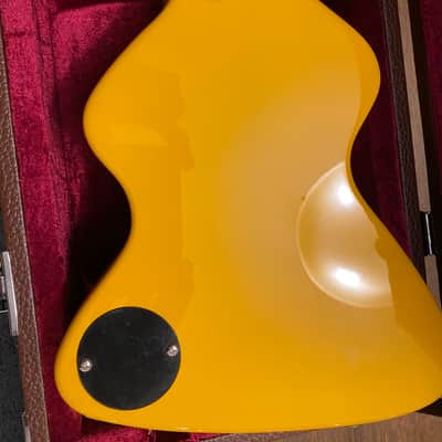 Erlewine Chiquita Travel Guitar Yellow, MINT image 5