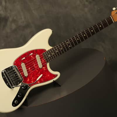 1967 Fender Mustang White image 9