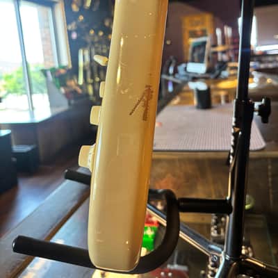 Fender Mexican Stratocaster (Gold Hardware) image 3