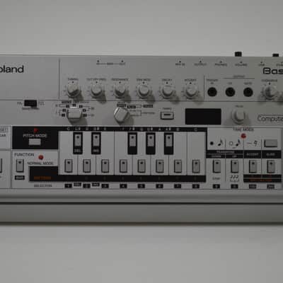 Roland TB-03 Boutique Series Synthesizer Module Bass Line Synthesizer 2016 - Present - Silver