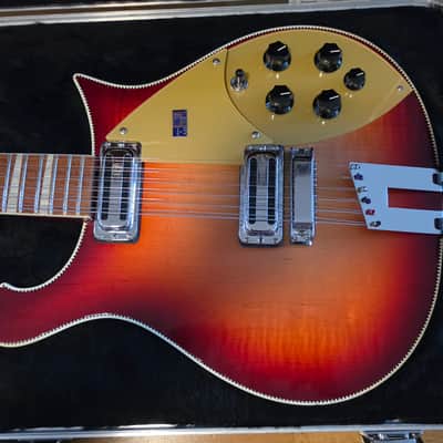 Rickenbacker 660/12 Fireglo, Flamed Maple 2012 - Fireglo Bild 3