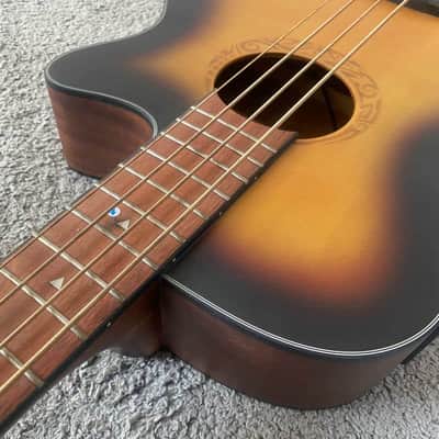 Luna 4 String Acoustic Electric Bass, Spruce Top Body, Mahogany Neck, Rosewood Fingerboard image 15