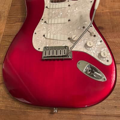 ギター Fender Stratocaster Plus Deluxe Mod Fender Strat Plus Deluxe Electric Guitar | Reverb