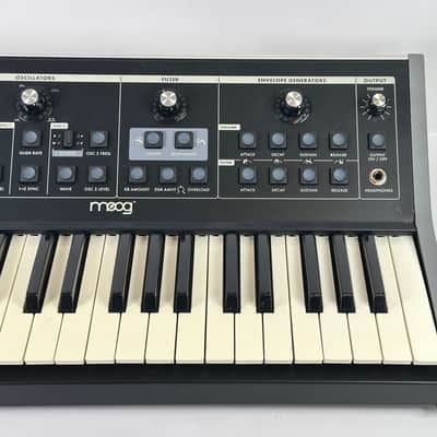 Moog Little Phatty Analog Synthesizer Keyboard image 5