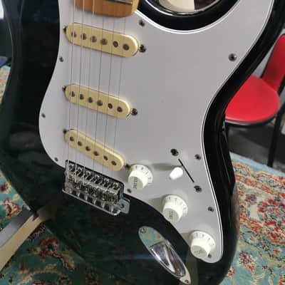 Fender ST-STD Standard Series Stratocaster MIJ image 2