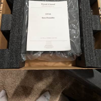 Wyred 4 Sound STP-SE Stereo Pre-Amp with Remote Control Black image 4