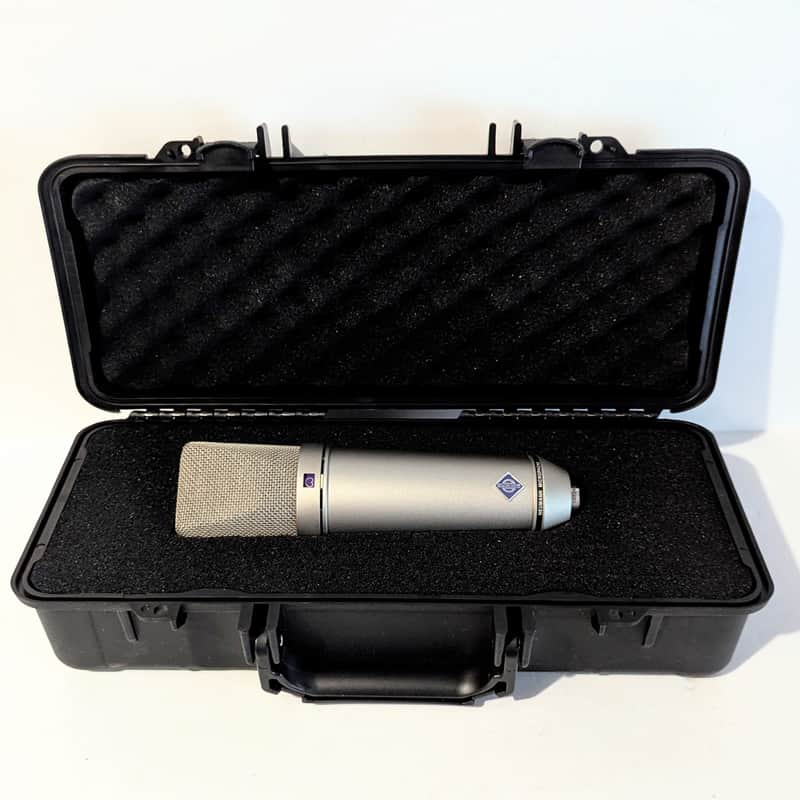 IMMACULATE U 87 Ai W/ HARD SHELL CASE image 1
