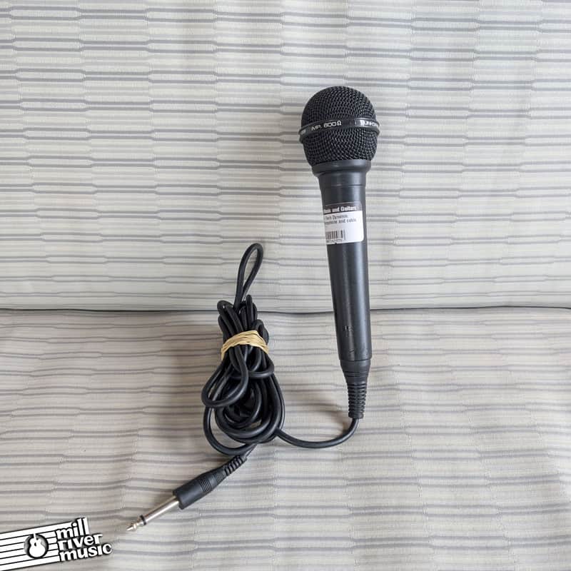 V-Tech Dynamic Microphone and Cable image 1