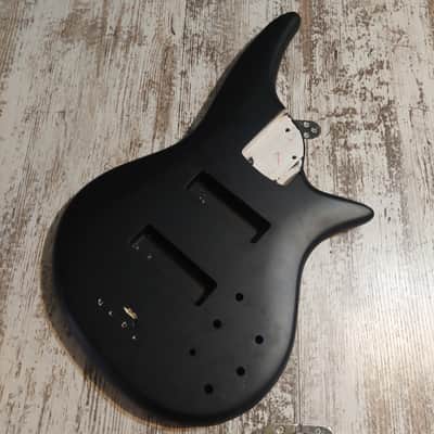 Yamaha BB-VI Broad Bass 4 Black 1981 Japan Vintage Electric Yamaha BB-VI Broad Bass 4 Black 1981 Japan Vintage Electric