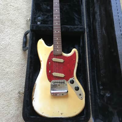 Fender Mustang Guitar with Rosewood Fretboard 1966 Olympic White image 2