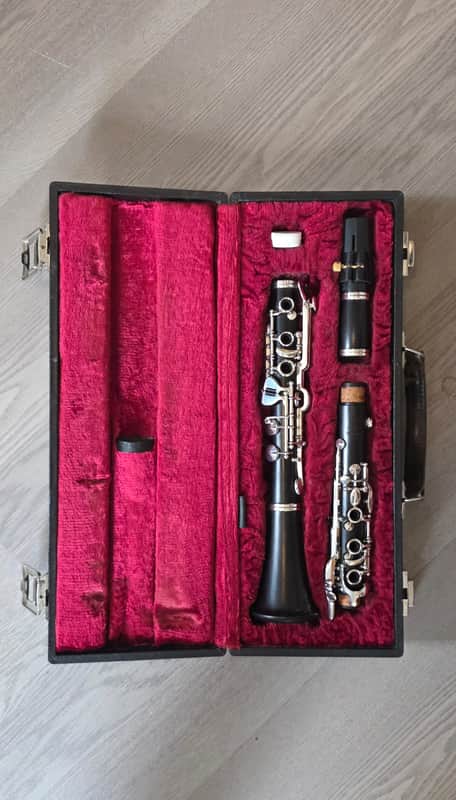 B&S Markneukirchen Model 621 German System Oehler Clarinet (Vintage GDR) image 1